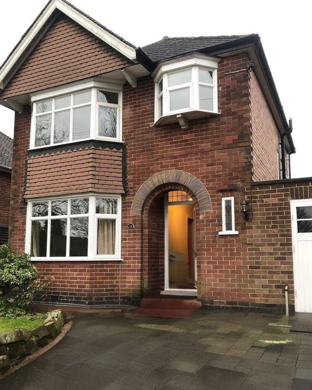After — contemporary rear with bifold doors